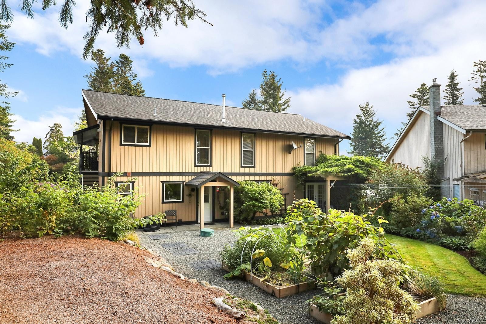 204 Spindrift Rd, Courtenay, BC