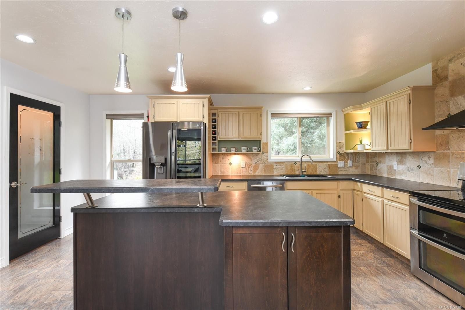 204 Spindrift Rd, Courtenay, BC