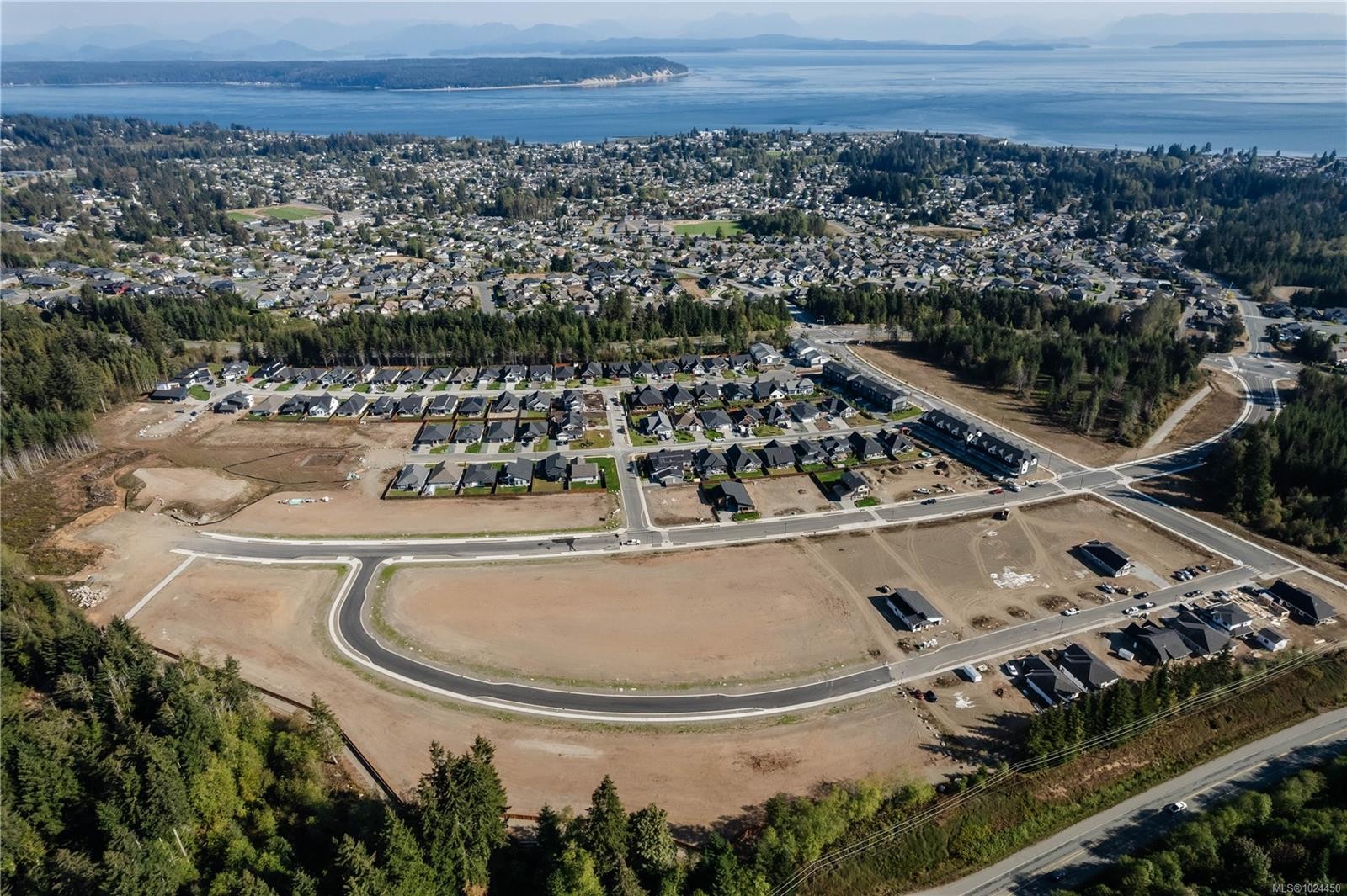 768 Beaver Creek Blvd, Campbell River, BC