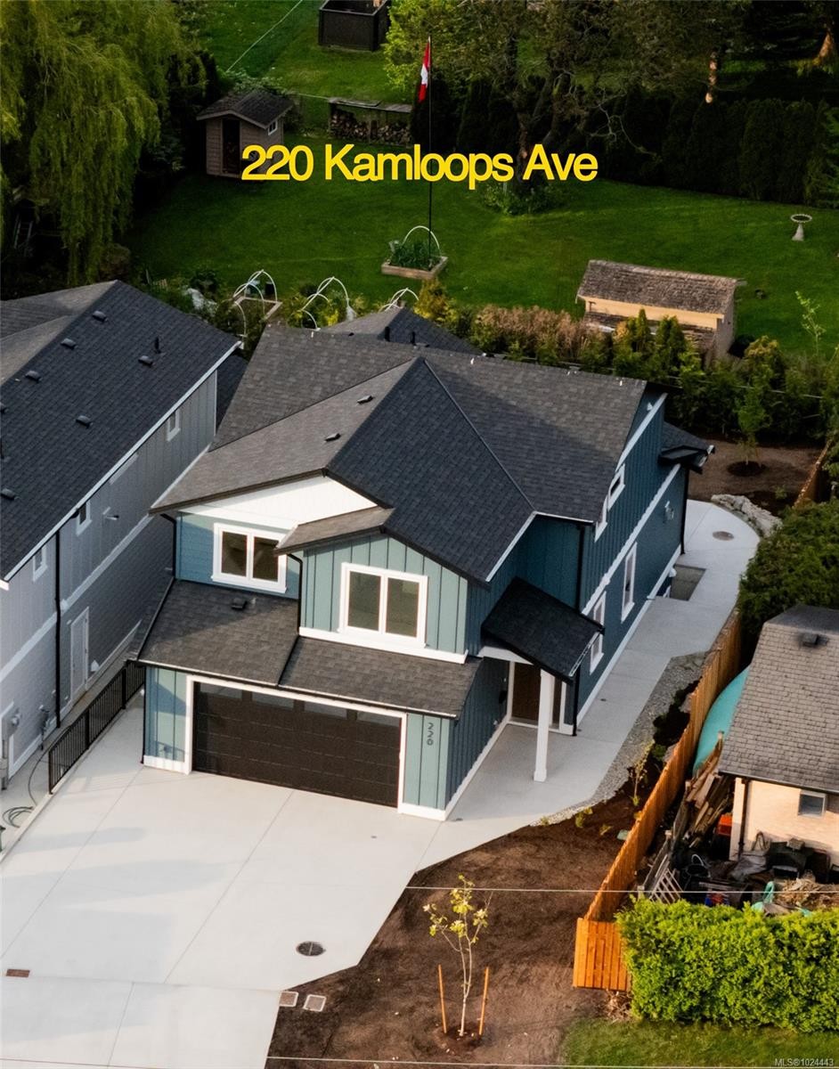 220 Kamloops Ave, Saanich, BC