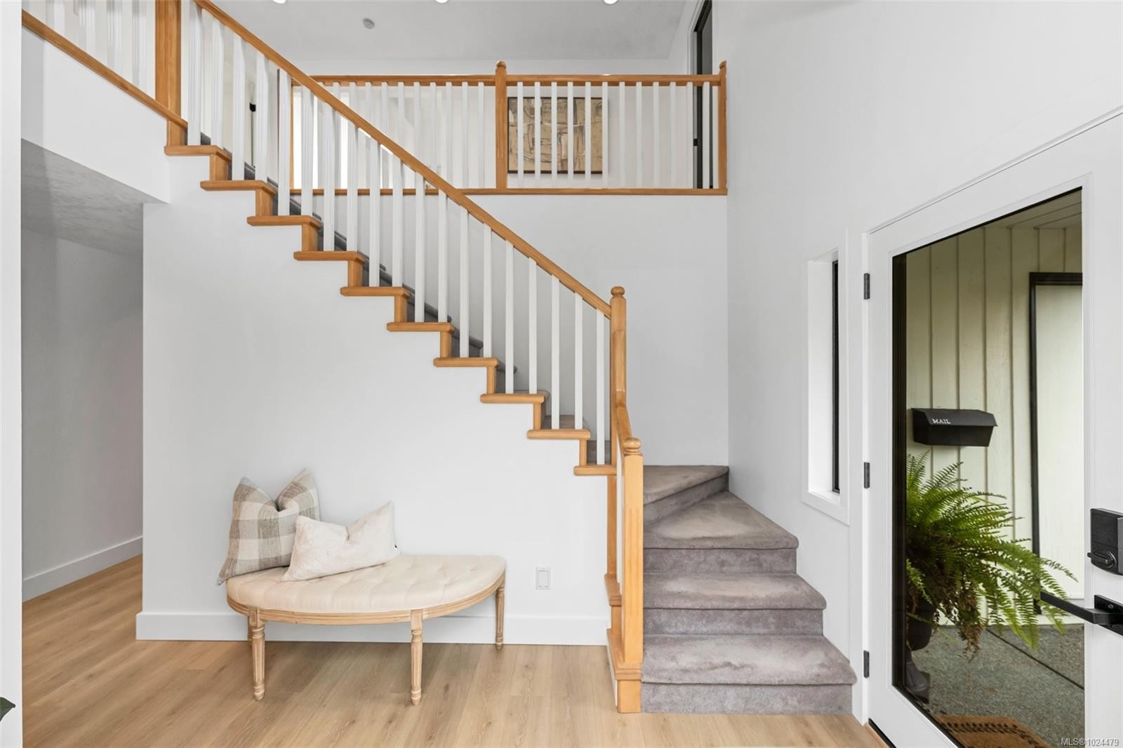 10369 Bowerbank Rd, Sidney, BC