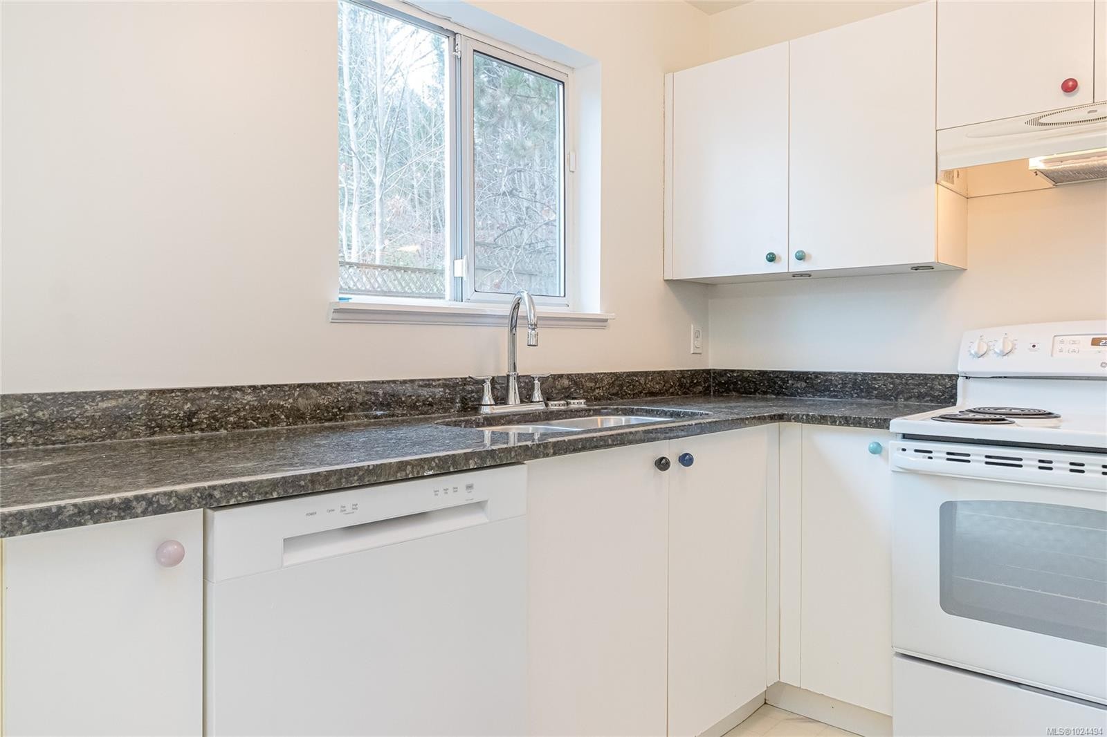 1-1140 Trans Canada Hwy, Ladysmith, BC