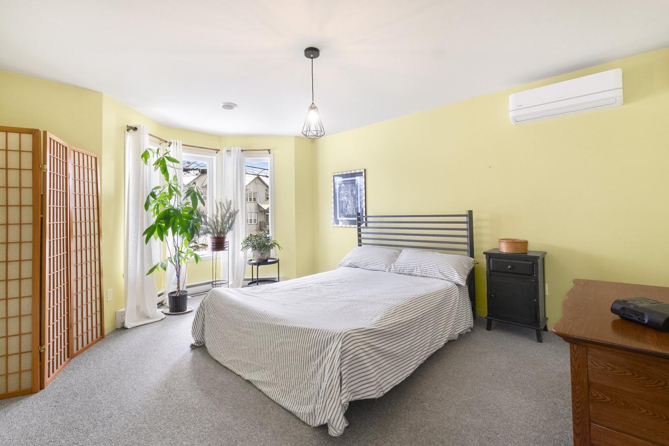 Chambre à coucher - 535 Rue Lajeunesse, Sherbrooke (Fleurimont), QC - Indoor Photo Showing Bedroom