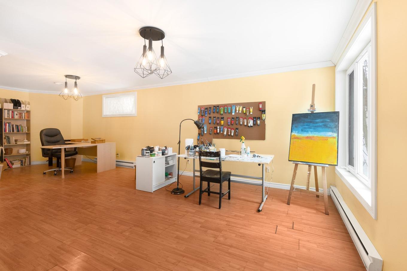 Salle familiale - 535 Rue Lajeunesse, Sherbrooke (Fleurimont), QC - Indoor