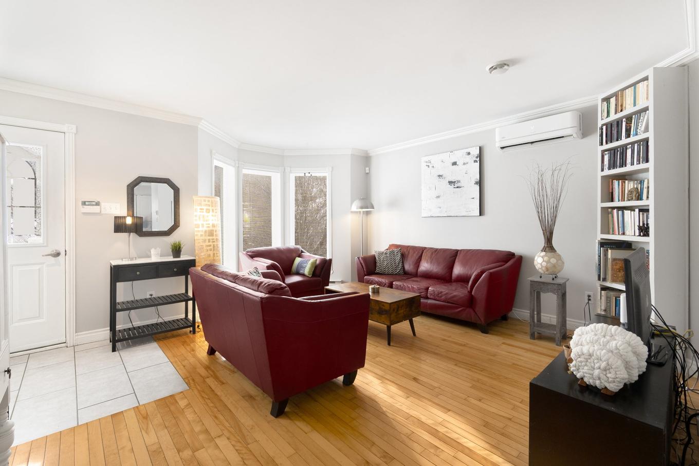 Salon - 535 Rue Lajeunesse, Sherbrooke (Fleurimont), QC - Indoor Photo Showing Living Room