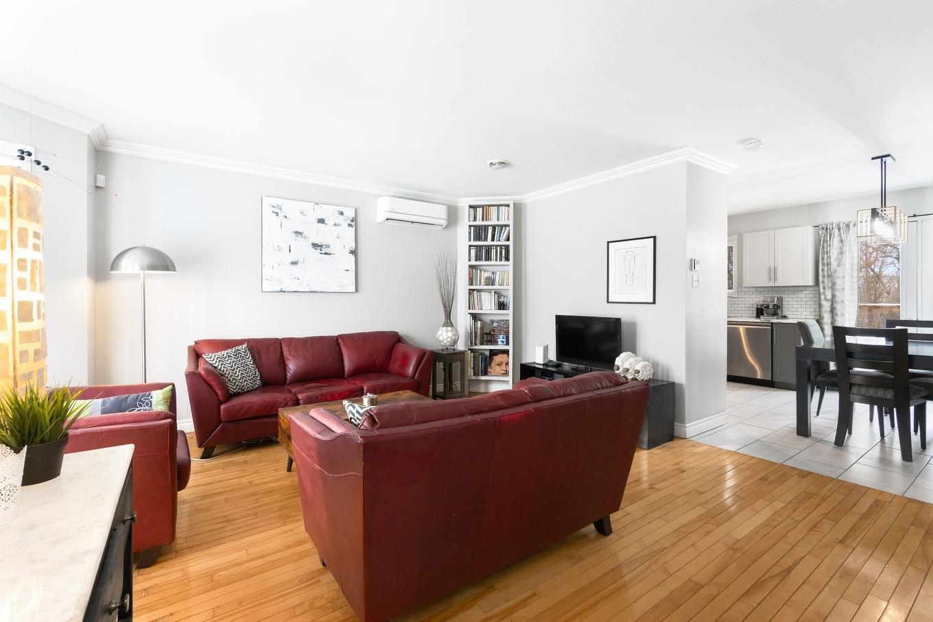 Salon - 535 Rue Lajeunesse, Sherbrooke (Fleurimont), QC - Indoor Photo Showing Living Room
