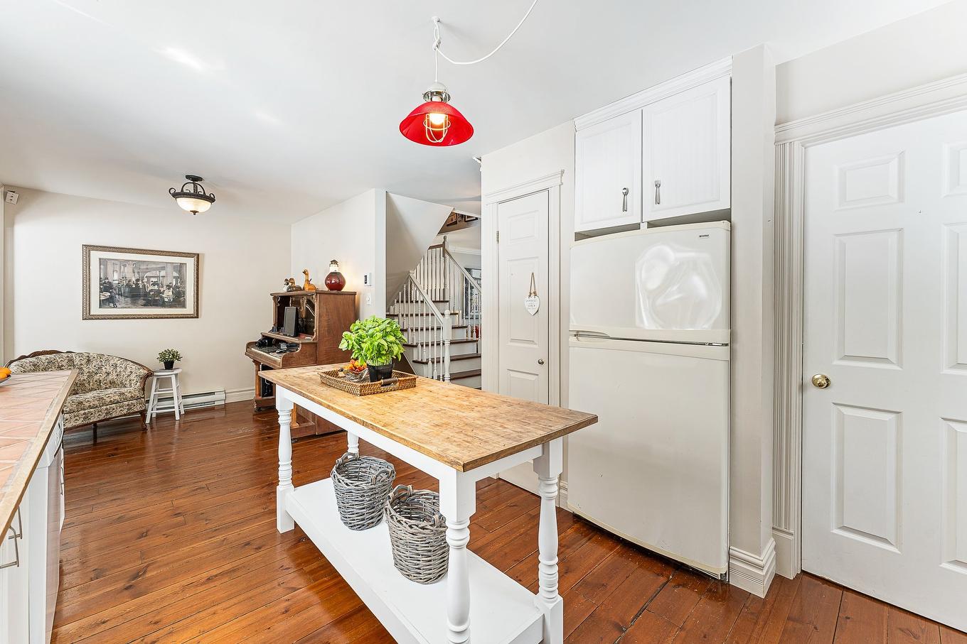 Cuisine - 257 Ch. De Bondville, Lac-Brome, QC - Indoor Photo Showing Kitchen