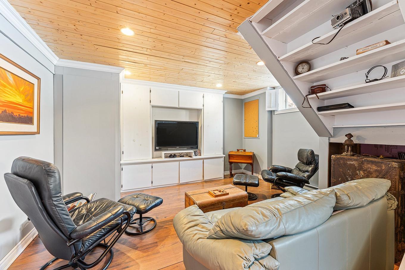 Salle familiale - 257 Ch. De Bondville, Lac-Brome, QC - Indoor