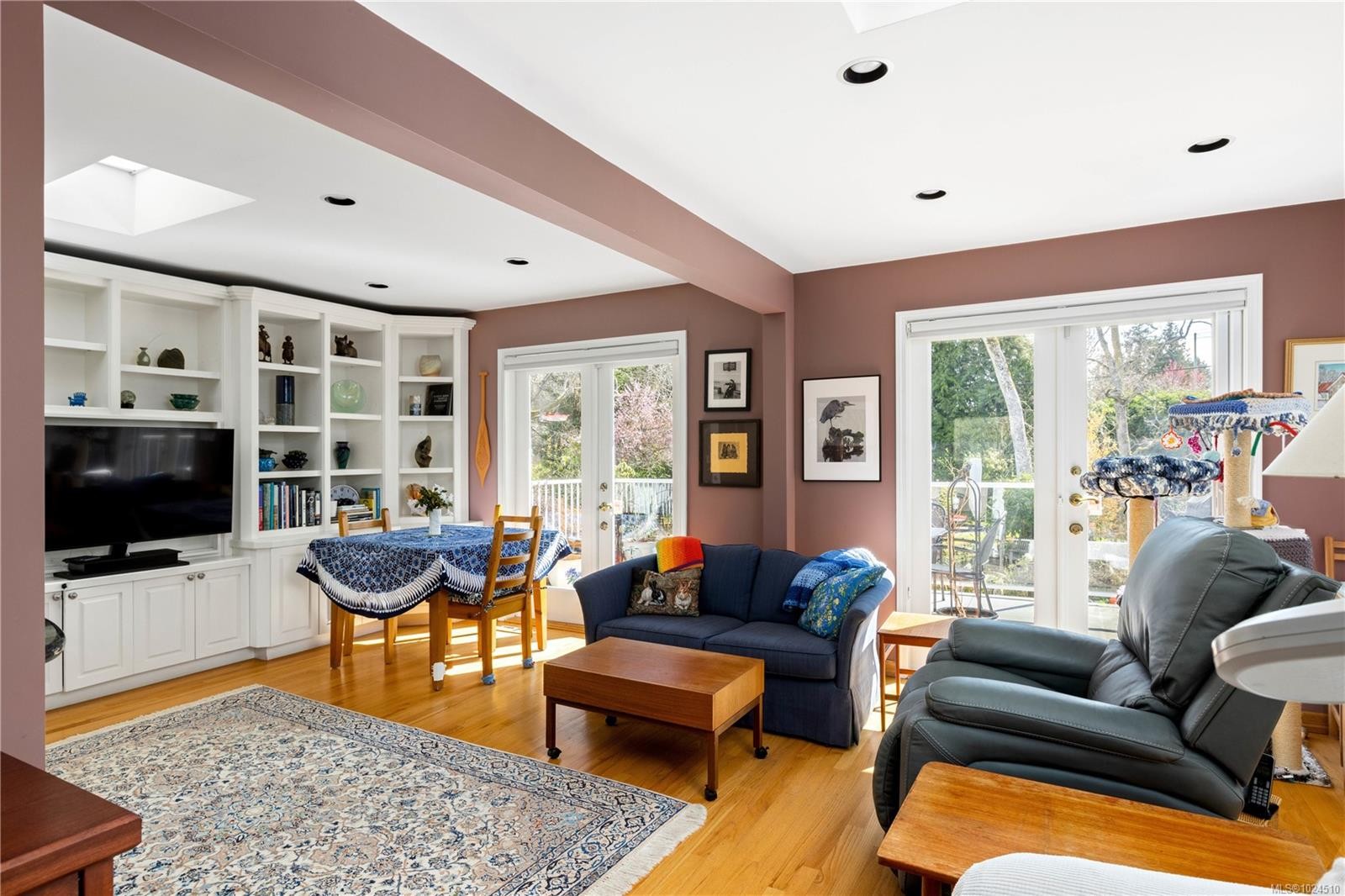 3331 Woodburn Ave, Oak Bay, BC