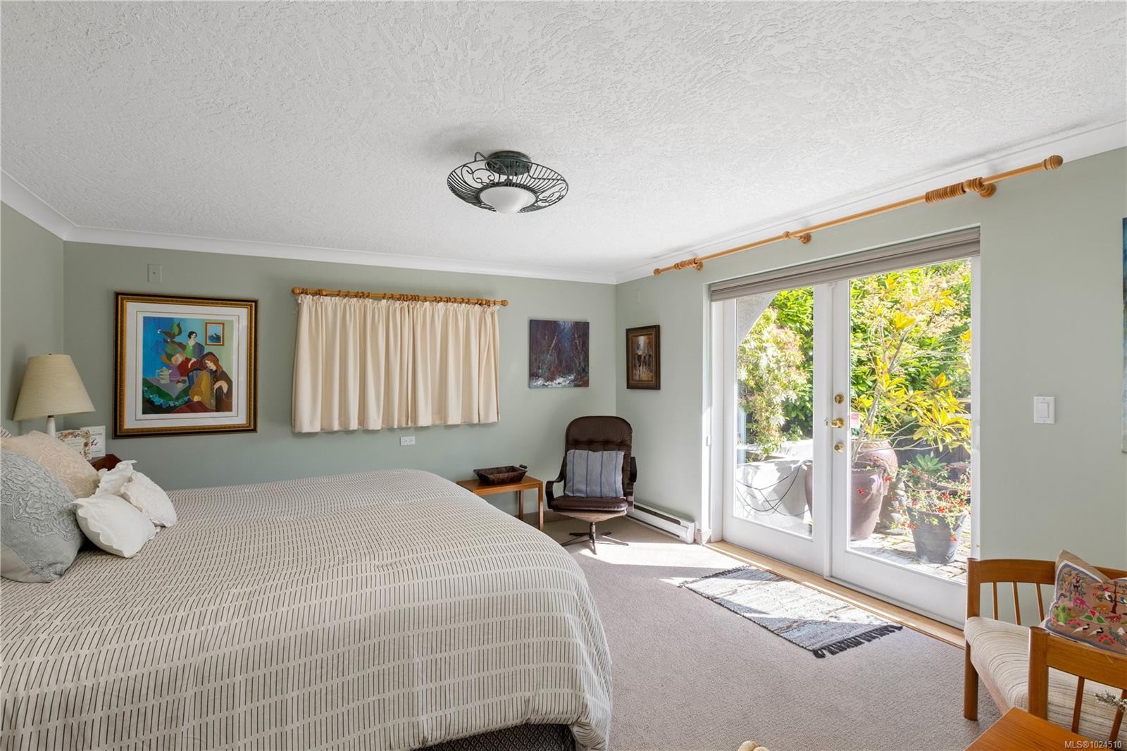 3331 Woodburn Ave, Oak Bay, BC