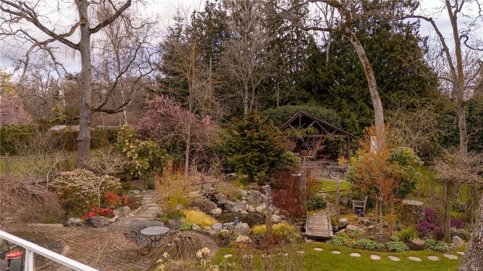 3331 Woodburn Ave, Oak Bay, BC