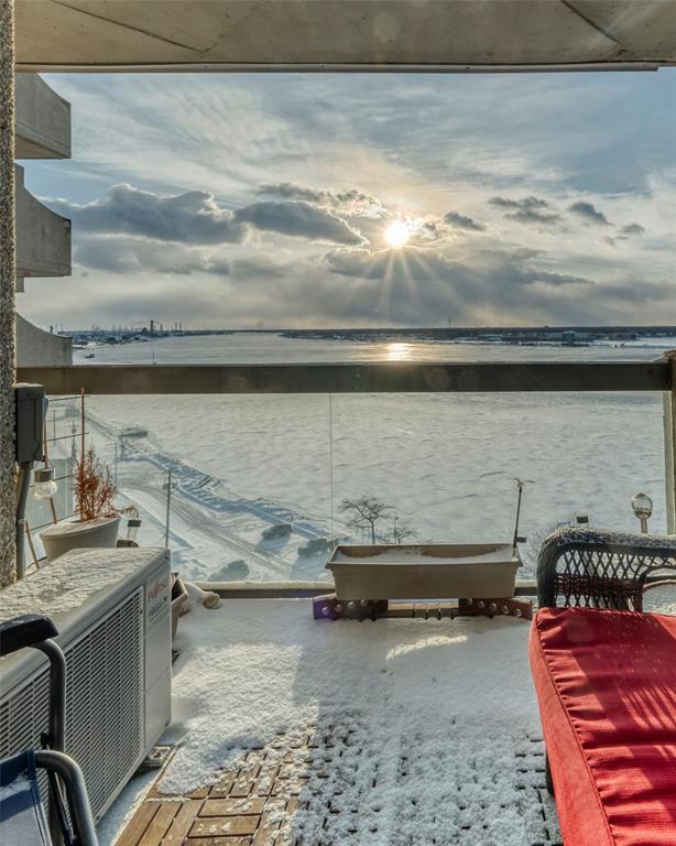 1105-155 Front Street North, Sarnia, ON