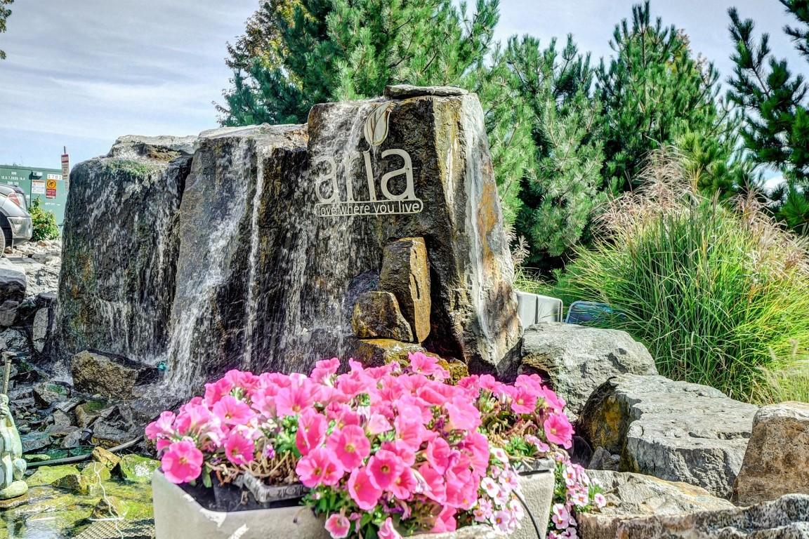 102-3533 Carrington Road, West Kelowna, BC - Outdoor