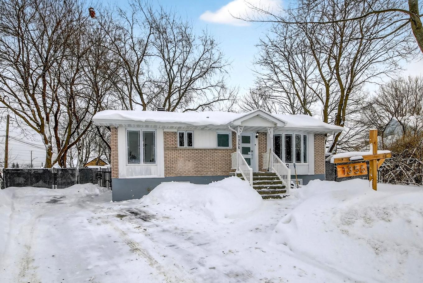 Façade - 1356 Rue Adélard, Blainville, QC - Outdoor With Facade