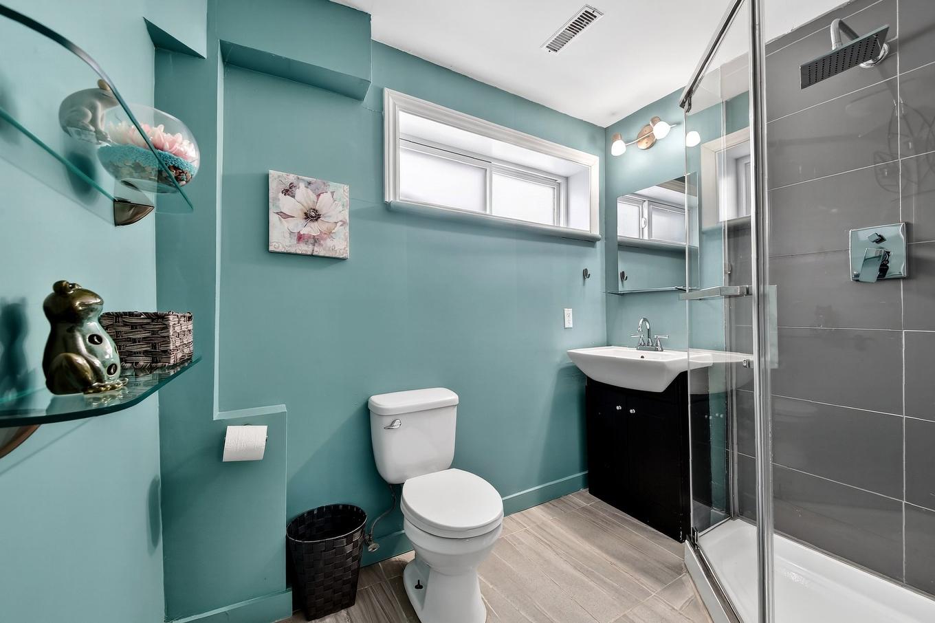 Salle de bains - 1356 Rue Adélard, Blainville, QC - Indoor Photo Showing Bathroom