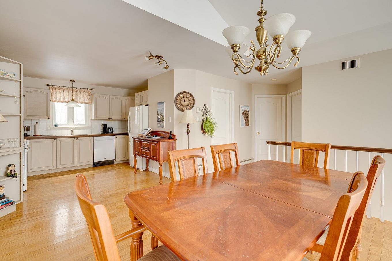 Vue d'ensemble - 1076 Rue Monette, Prévost, QC - Indoor Photo Showing Dining Room
