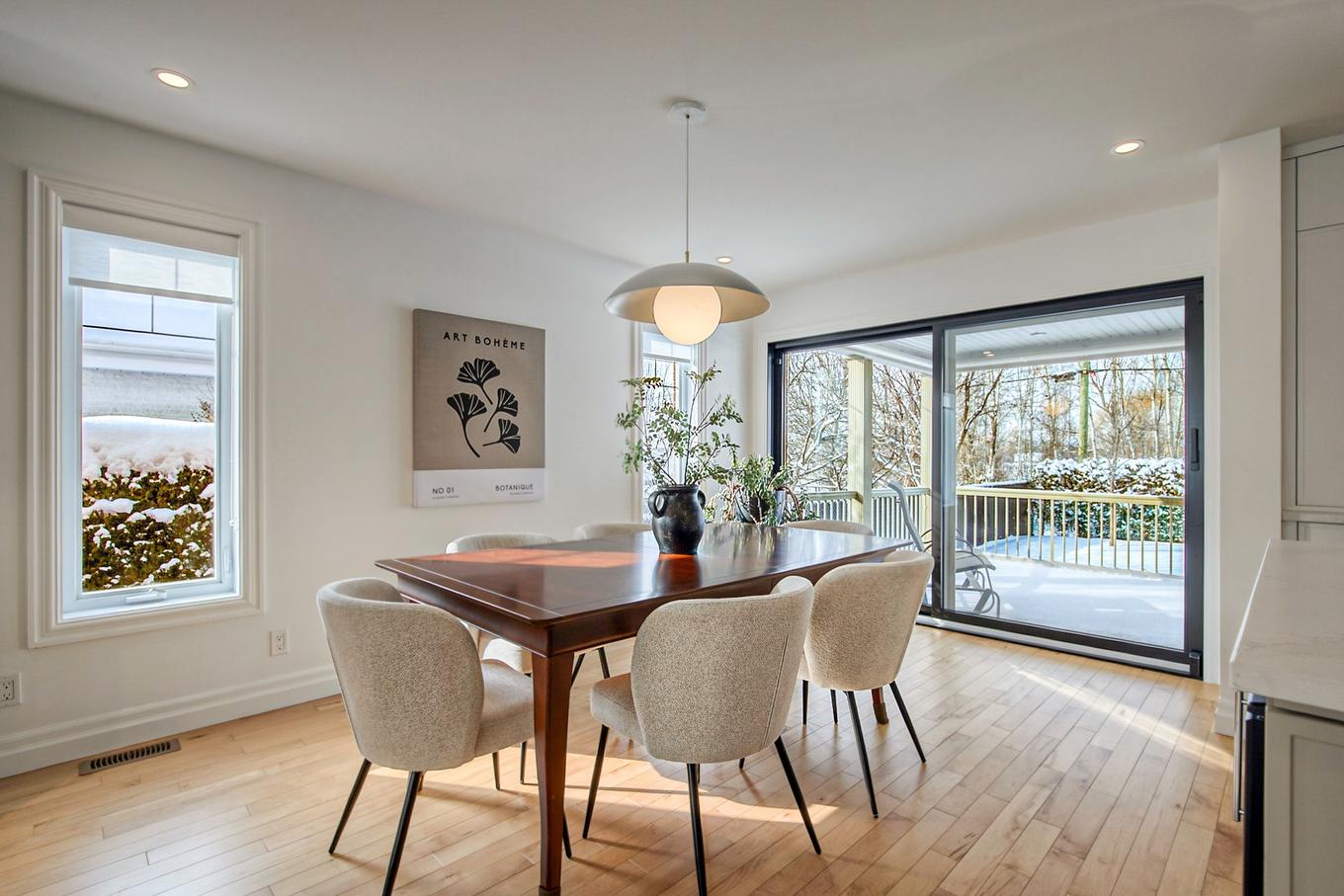 Salle à manger - 2470 Rue Patenaude, Longueuil (Saint-Hubert), QC - Indoor Photo Showing Dining Room
