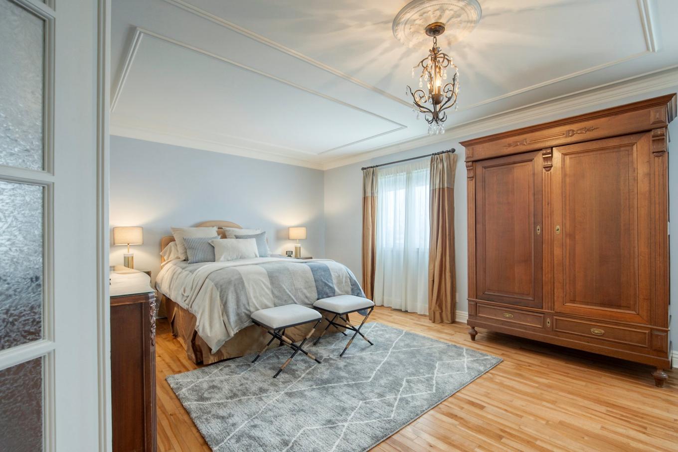 Chambre à coucher principale - 2470 Rue Patenaude, Longueuil (Saint-Hubert), QC - Indoor Photo Showing Bedroom