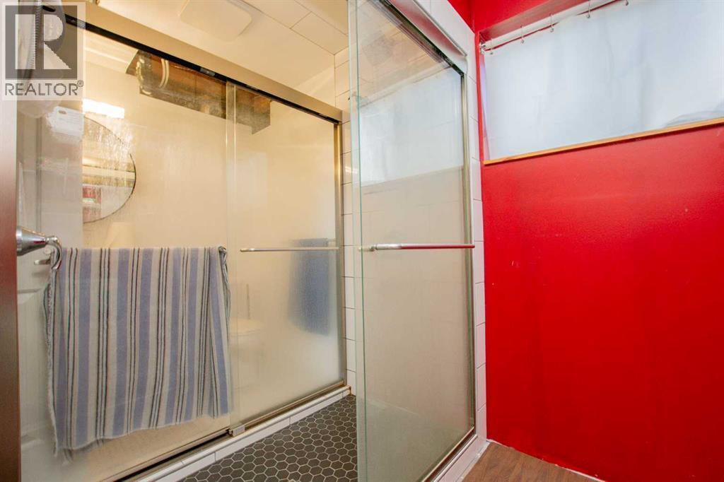 11808 98 Street, Grande Prairie, AB - Indoor