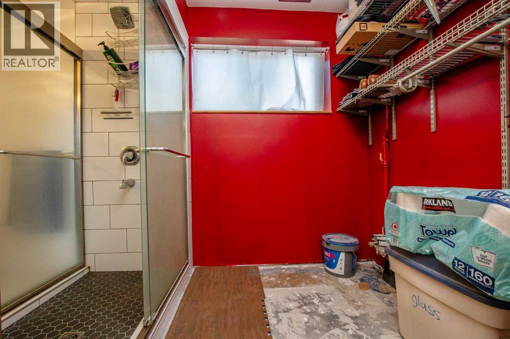 11808 98 Street, Grande Prairie, AB - Indoor