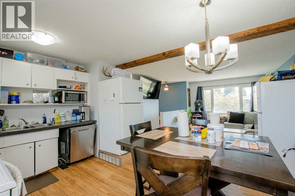 11808 98 Street, Grande Prairie, AB - Indoor