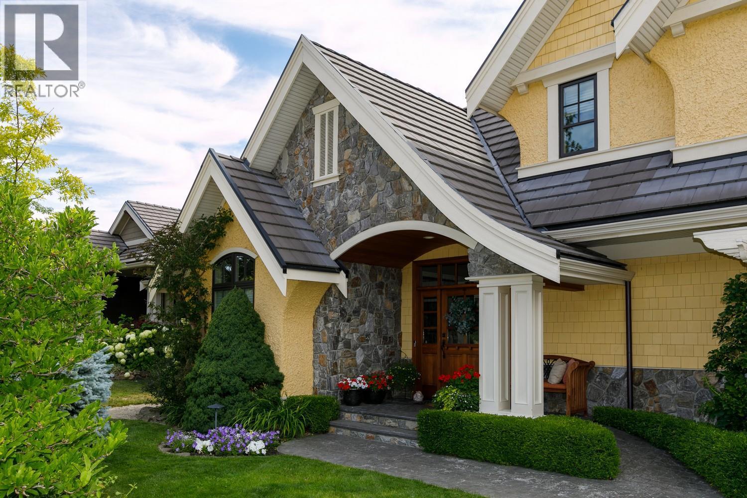 427 Long Ridge Drive, Kelowna, BC - Outdoor