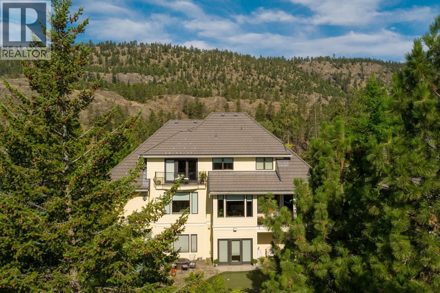427 Long Ridge Drive, Kelowna, BC - Outdoor With View