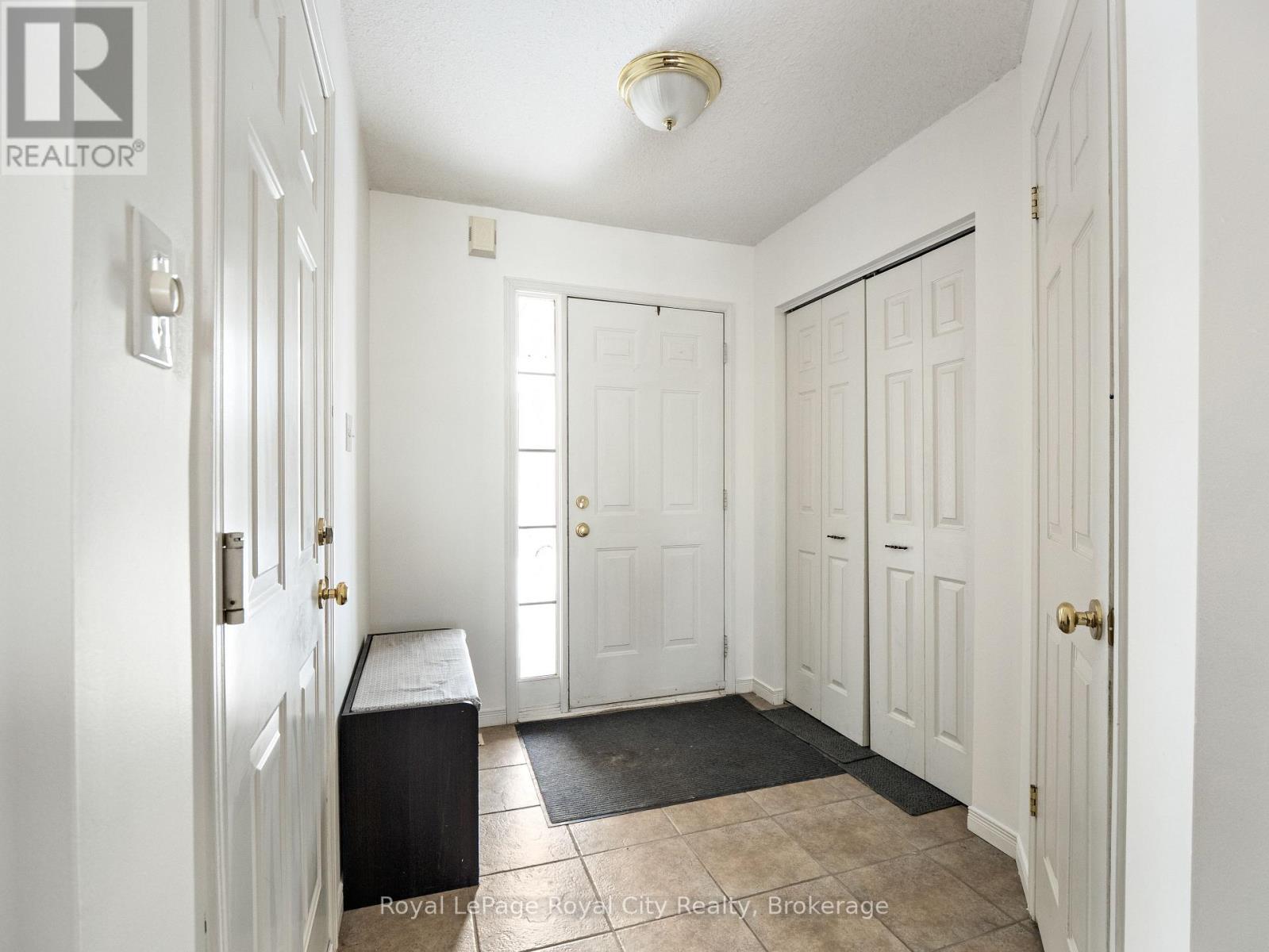 47 Schroder Crescent, Guelph (Grange Road), ON - Indoor Photo Showing Other Room