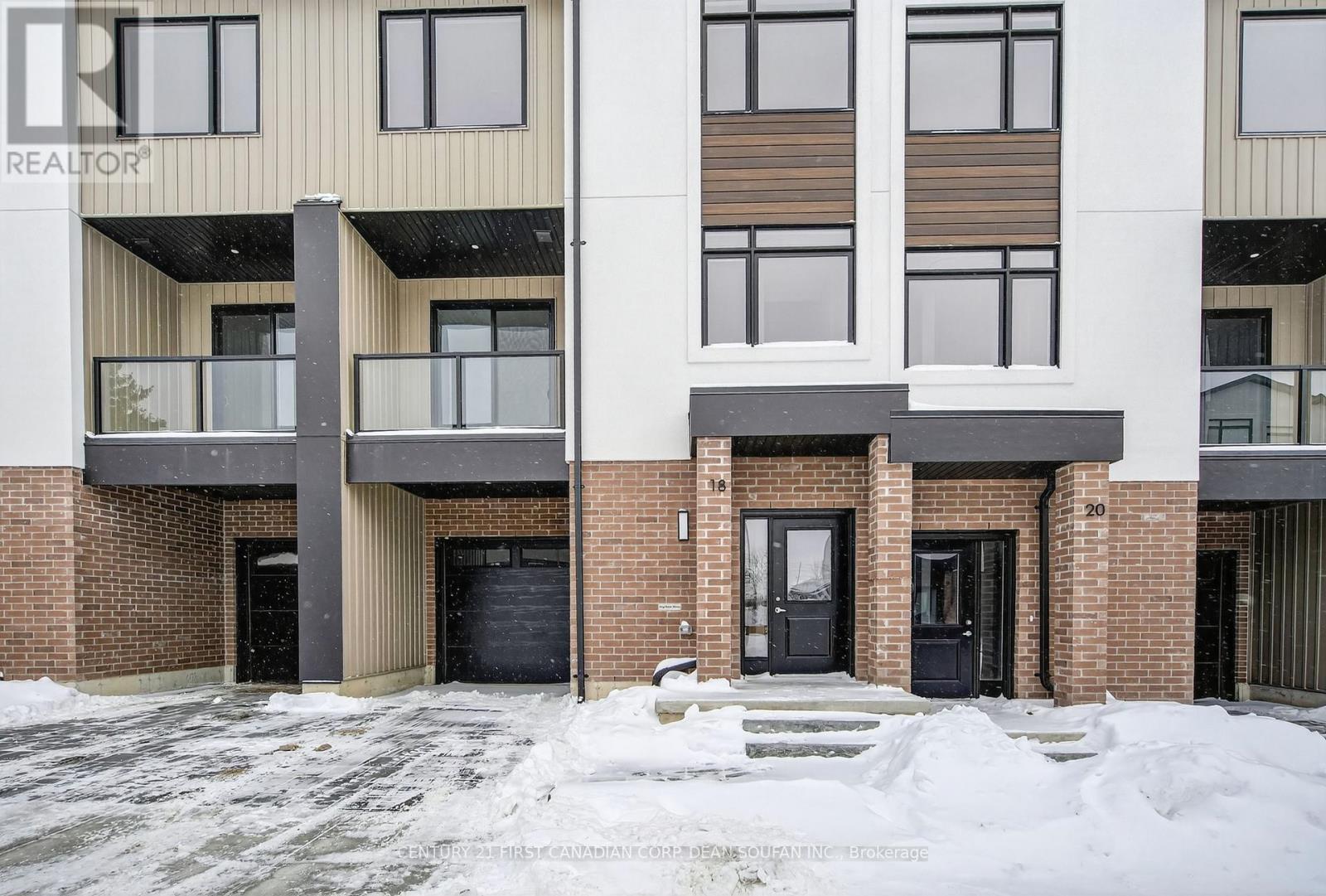 18 - 349 Southdale Road E, London South (South W), ON - Outdoor With Balcony