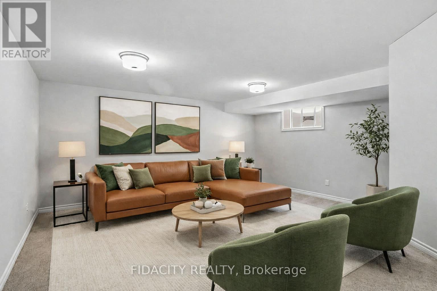 919 Antonio Farley Street, Ottawa, ON - Indoor Photo Showing Living Room
