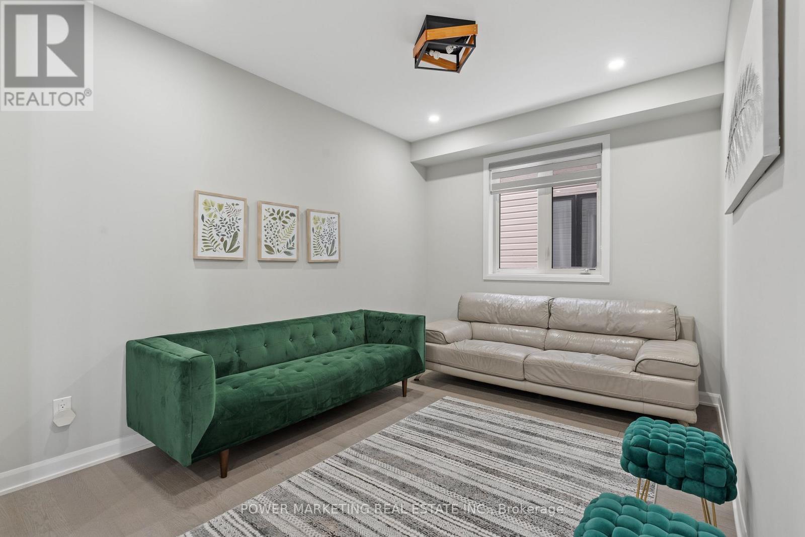 143 Robin Easey Avenue, Ottawa, ON - Indoor