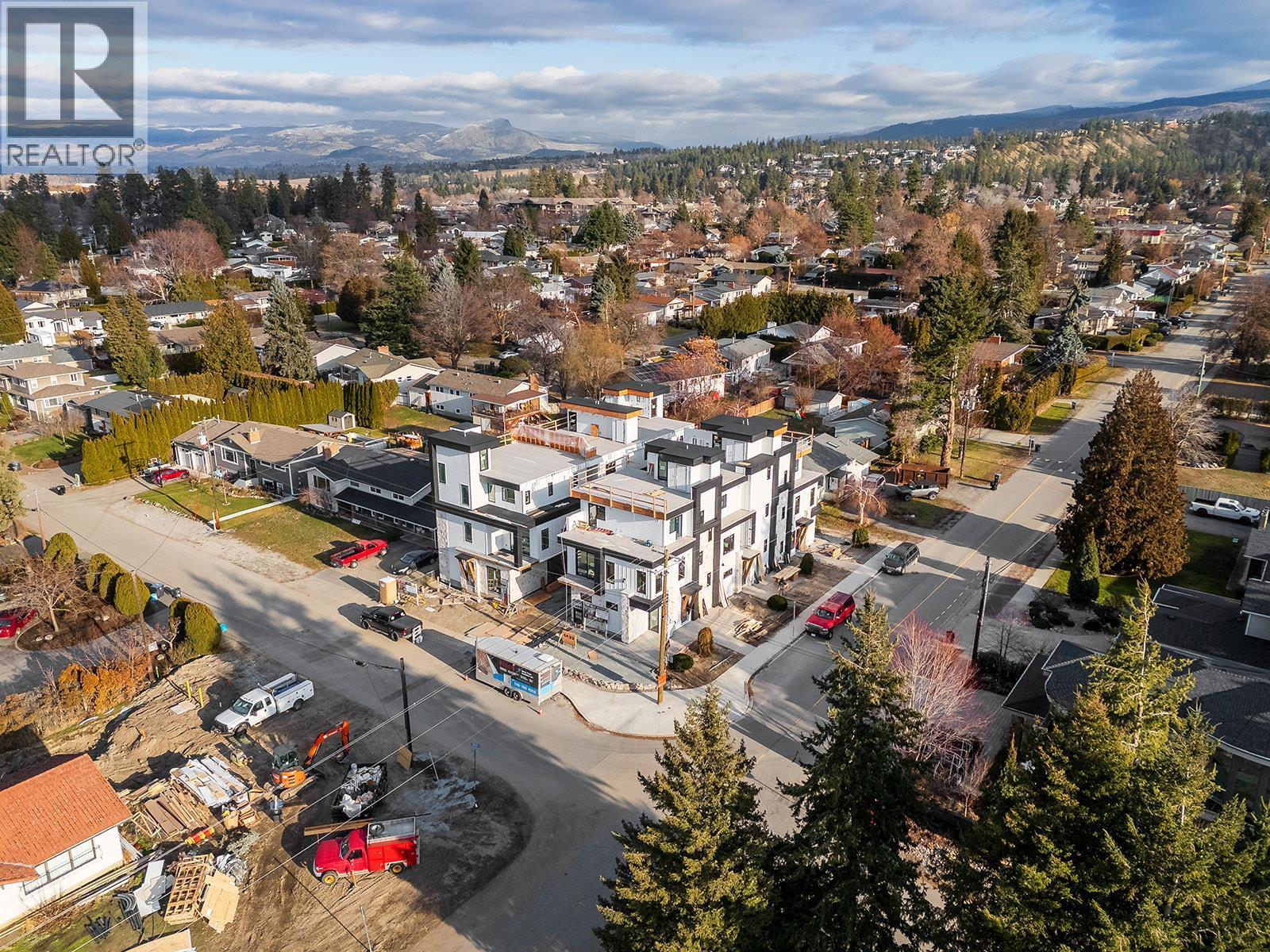 444 Eldorado Road, Kelowna, BC - Outdoor With View