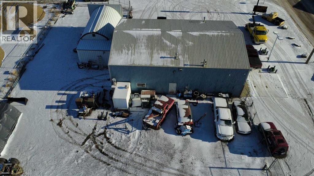 940 5 Avenue, Bassano, AB