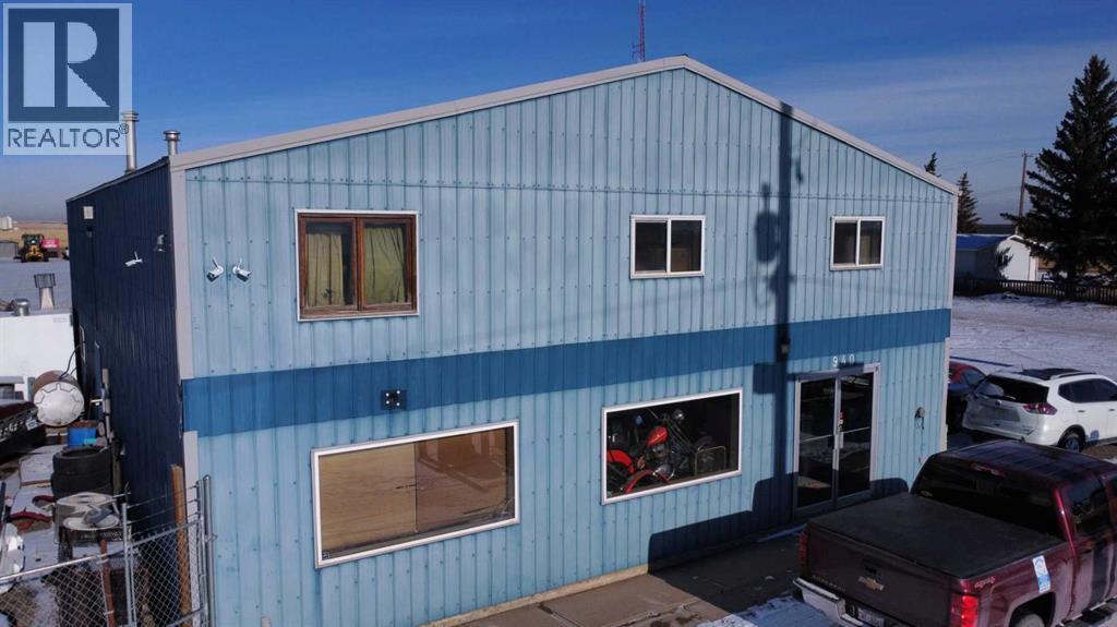 940 5 Avenue, Bassano, AB