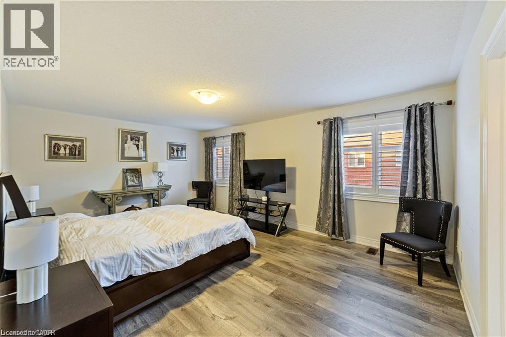 24 Macbean Crescent, Waterdown, ON - Indoor Photo Showing Bedroom
