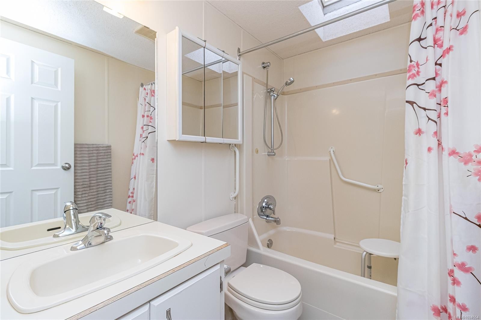 1071 Bourban Rd, Mill Bay, BC