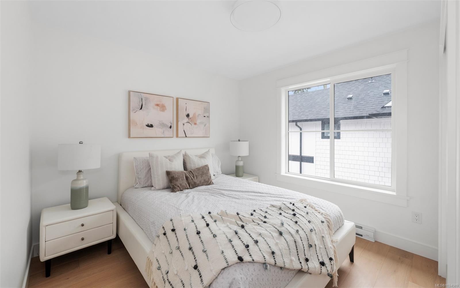 6-820 Dunsmuir Rd, Esquimalt, BC