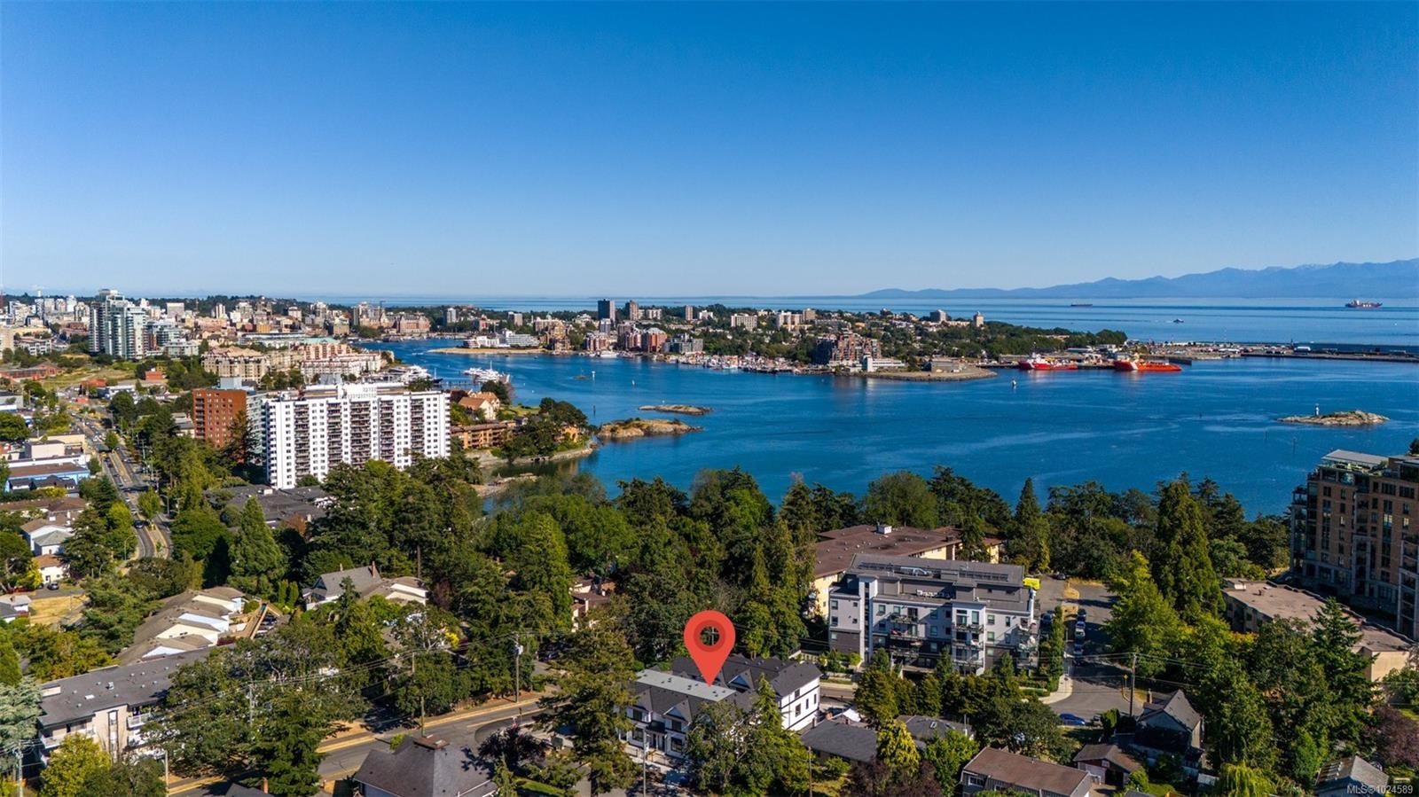 6-820 Dunsmuir Rd, Esquimalt, BC