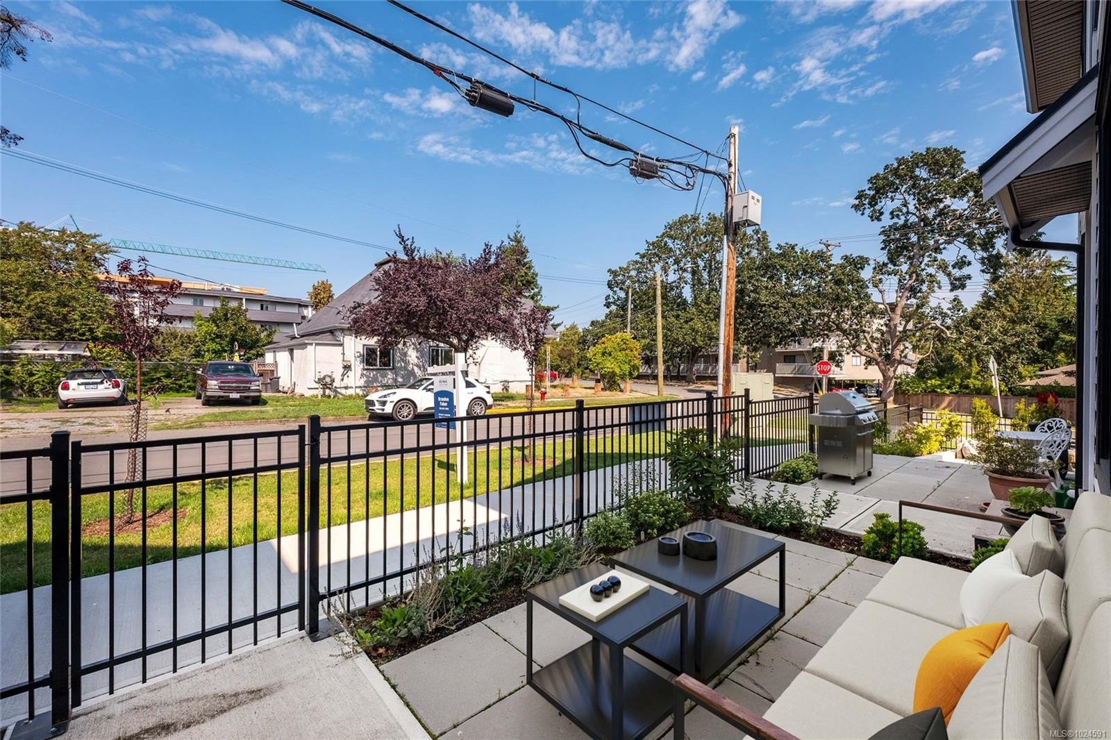 5-820 Dunsmuir Rd, Esquimalt, BC