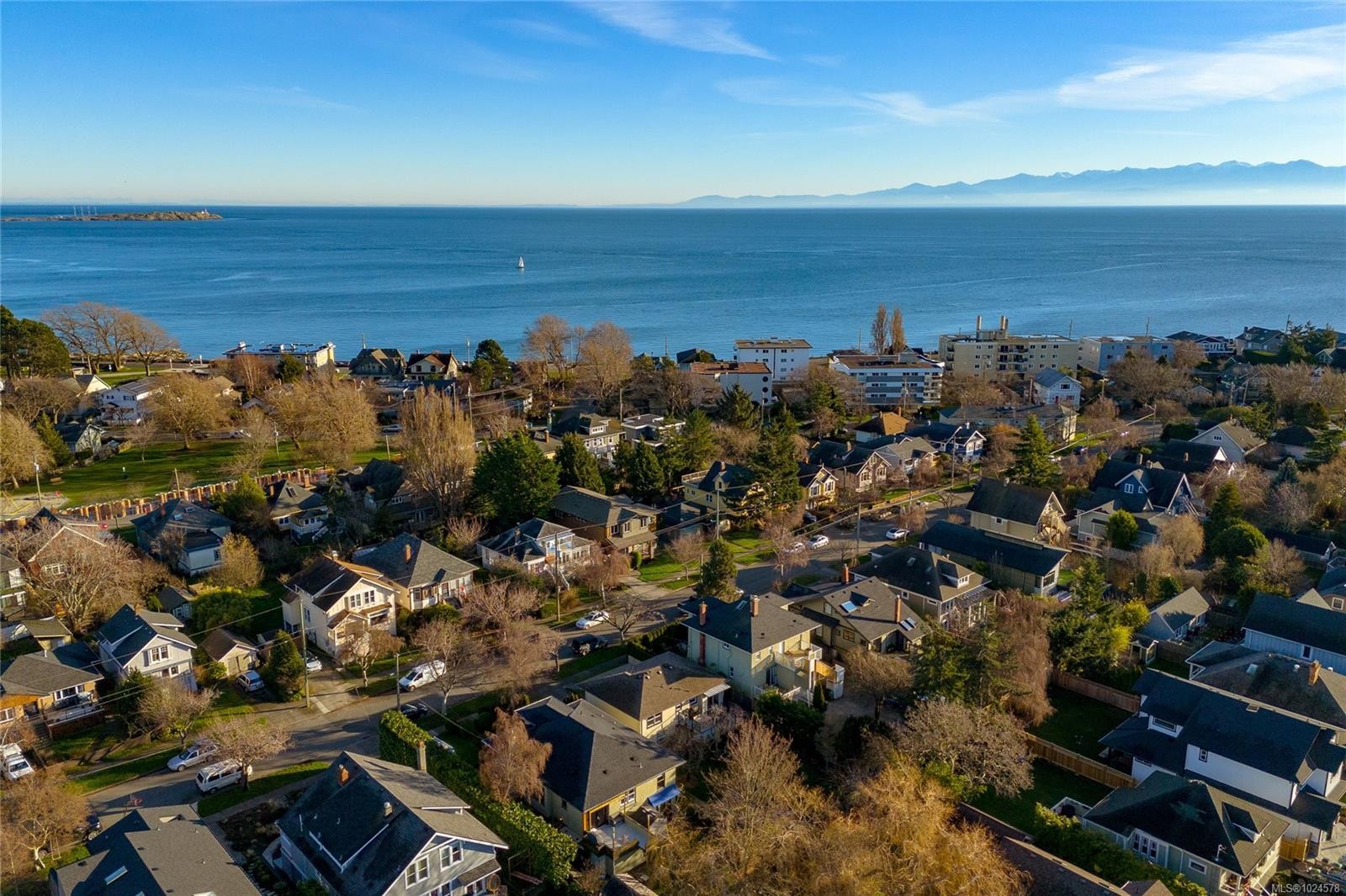 160 Joseph St, Victoria, BC