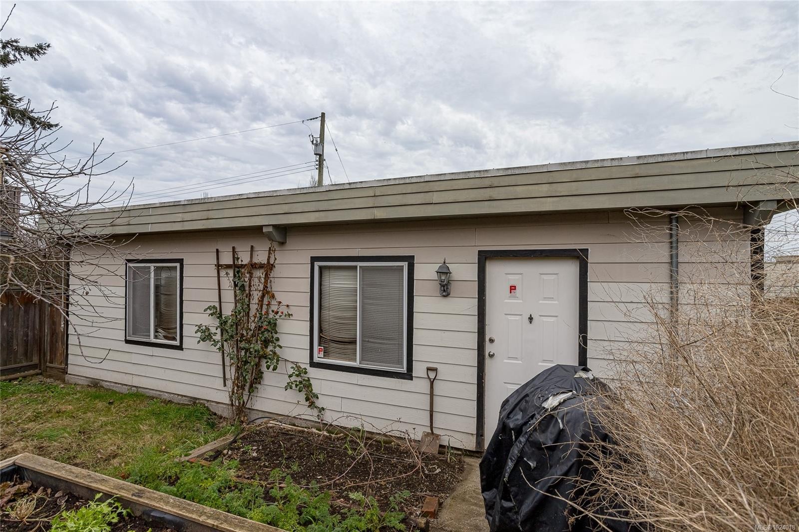 249 Victoria Rd, Nanaimo, BC