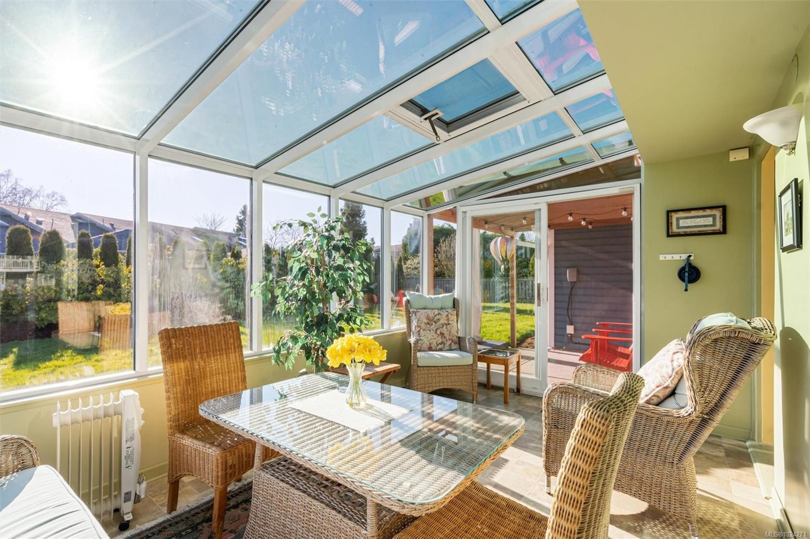 2617 Lancelot Pl, Central Saanich, BC