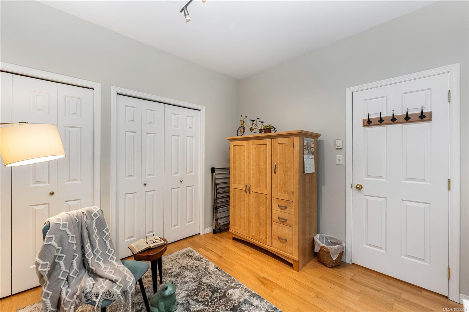 7952 Polo Park Cres, Central Saanich, BC