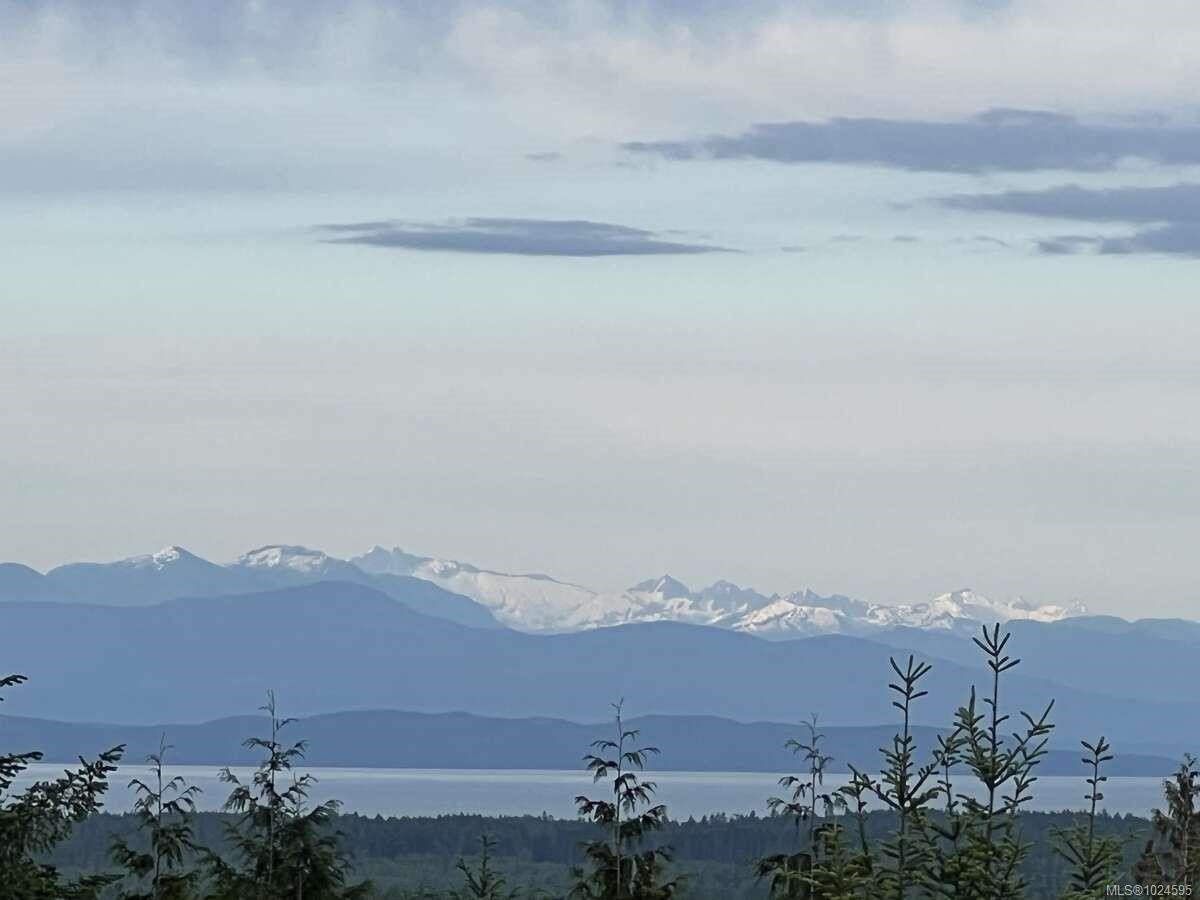 1680 Peligren Pl, Qualicum Beach, BC