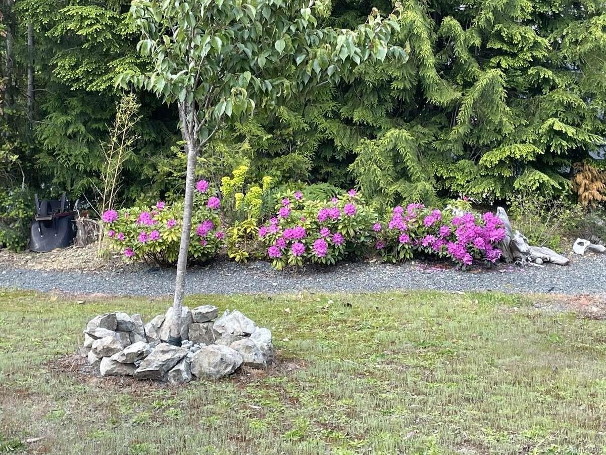 1680 Peligren Pl, Qualicum Beach, BC