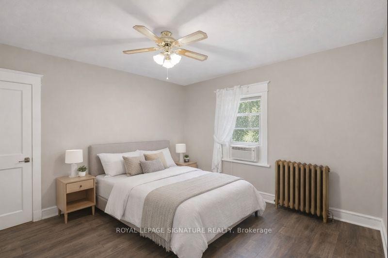 74 Kenilworth Avenue S, Hamilton, ON - Indoor Photo Showing Bedroom