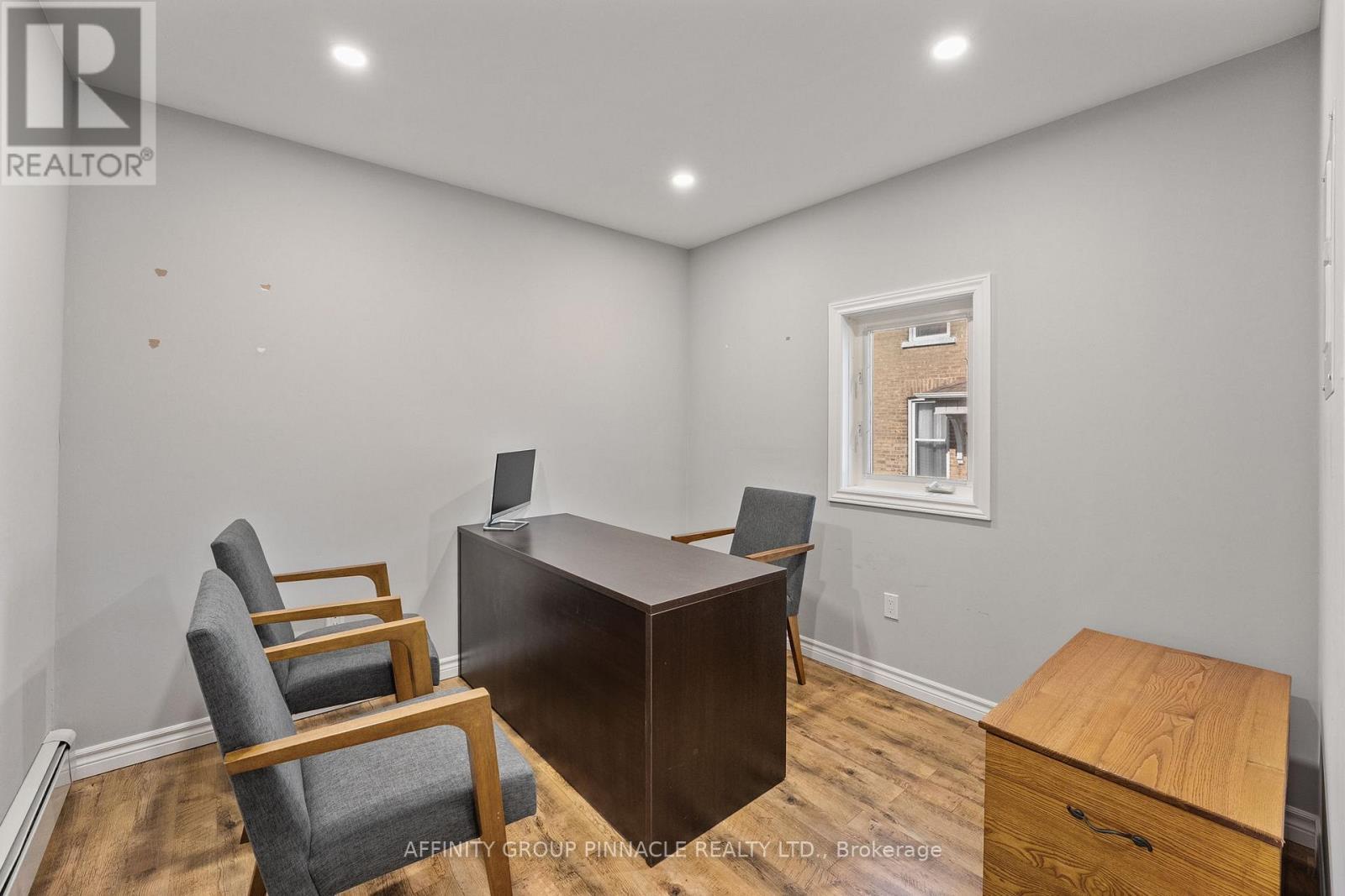 255 Kent Street W, Kawartha Lakes (Lindsay), ON