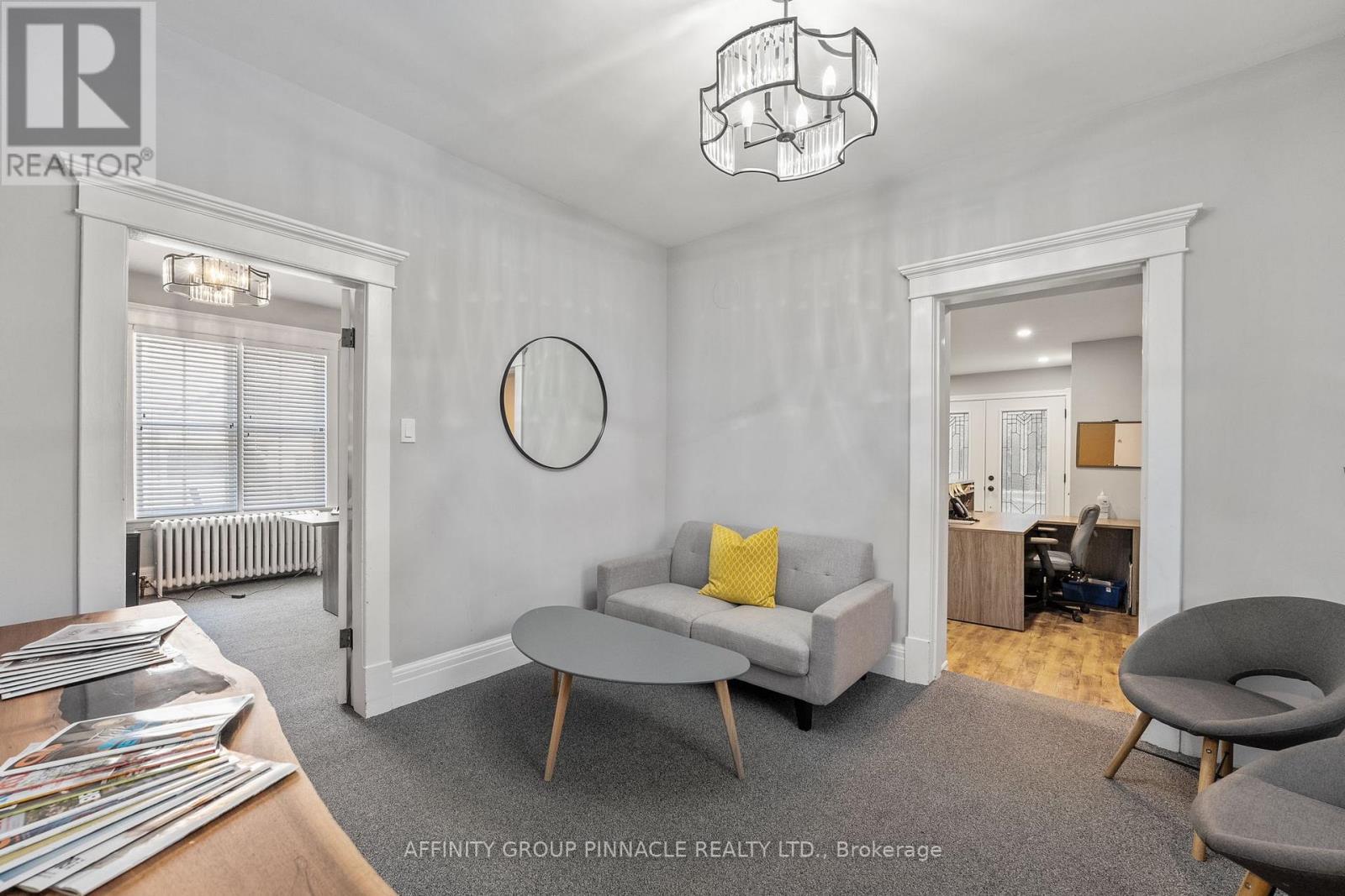 255 Kent Street W, Kawartha Lakes (Lindsay), ON