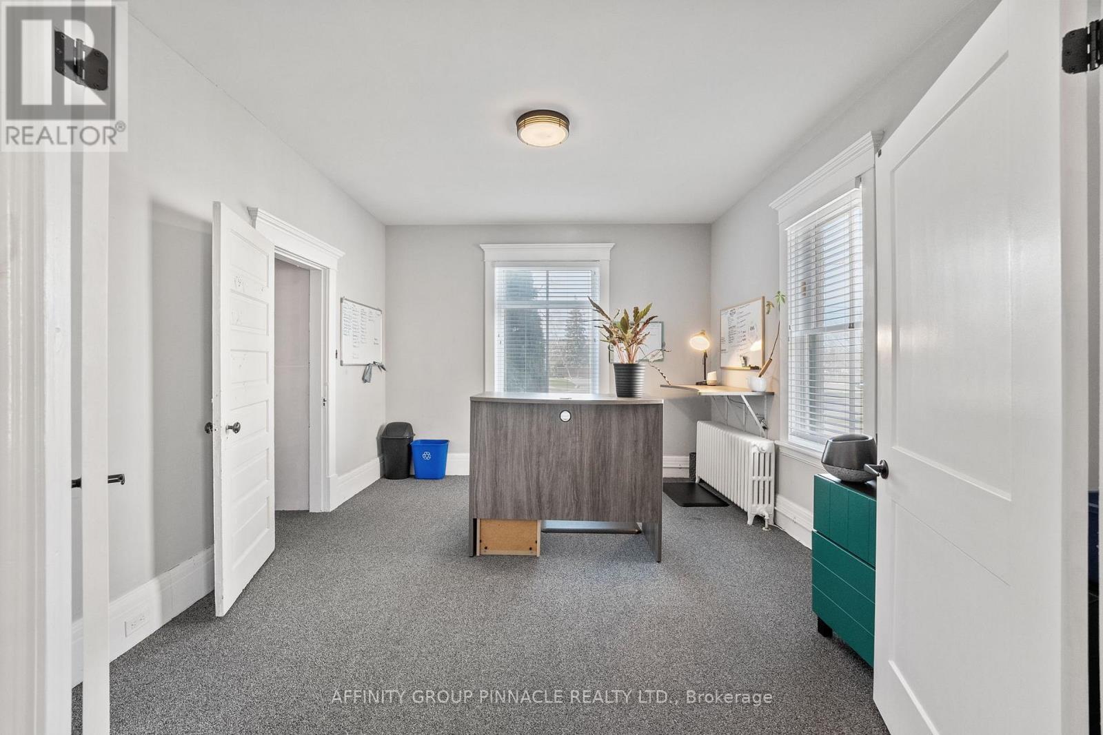 255 Kent Street W, Kawartha Lakes (Lindsay), ON