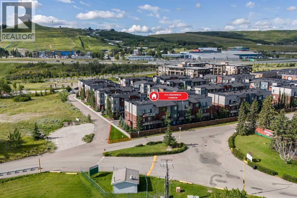 #614 - 614 Greenbriar Common Nw, Calgary, AB - Outdoor With View